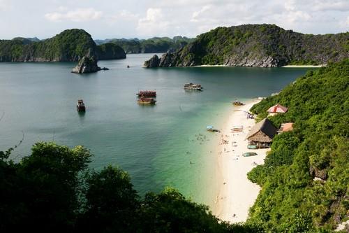 du lịch biển đảo cát bà